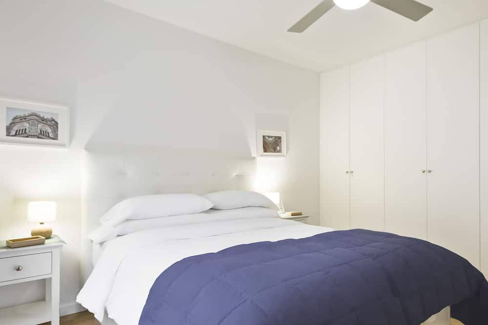 Entire apartment, Apartment with views in historical centre in Saragossa, Saragossa Province