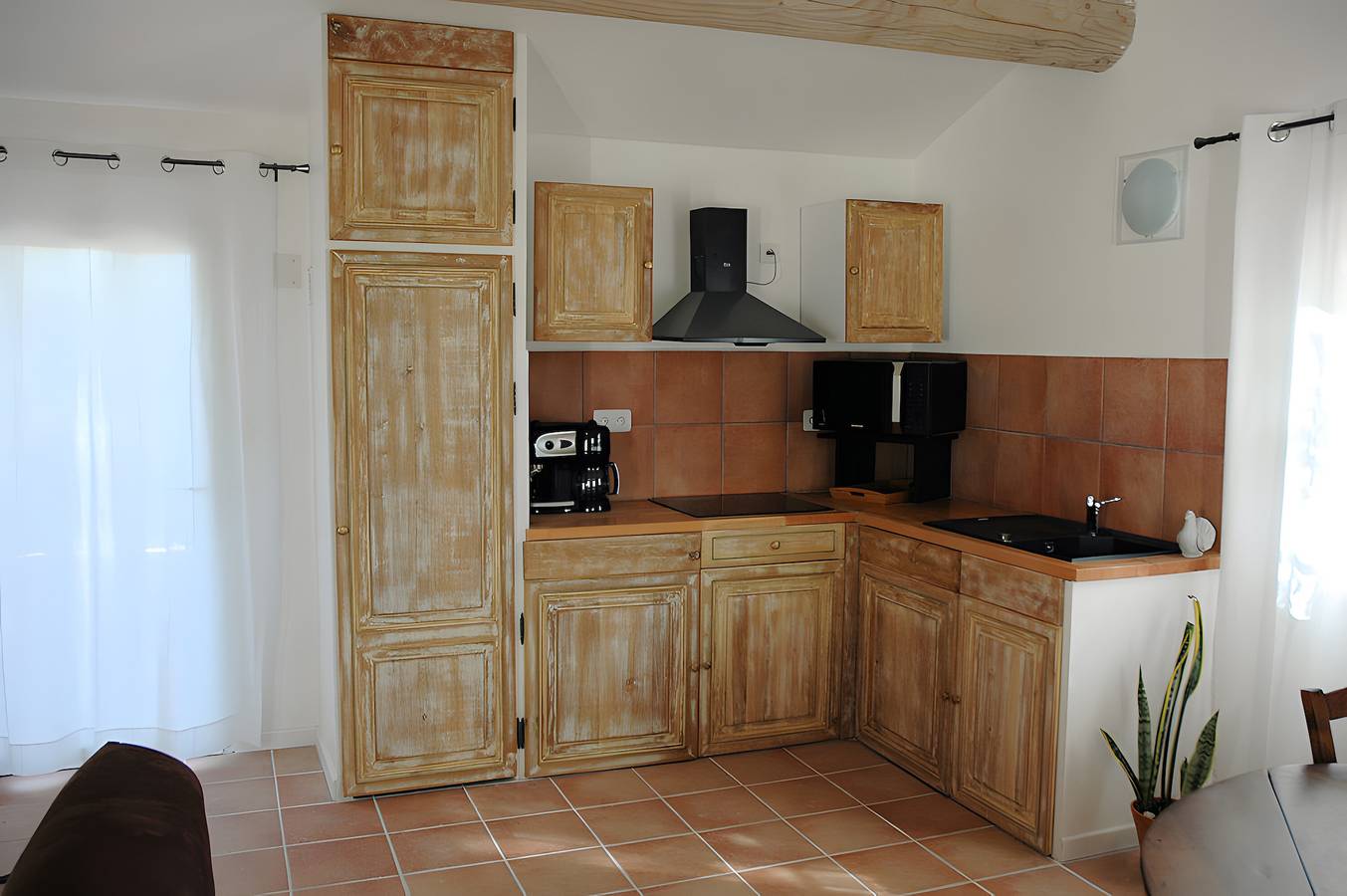 Casa de Férias 'Lou Jas Dé Raféou - Gîte Raphaël' com Vista para a Montanha, Wi-Fi e Ar Condicionado in Le Tholonet, Aix-en-Provence (Região)