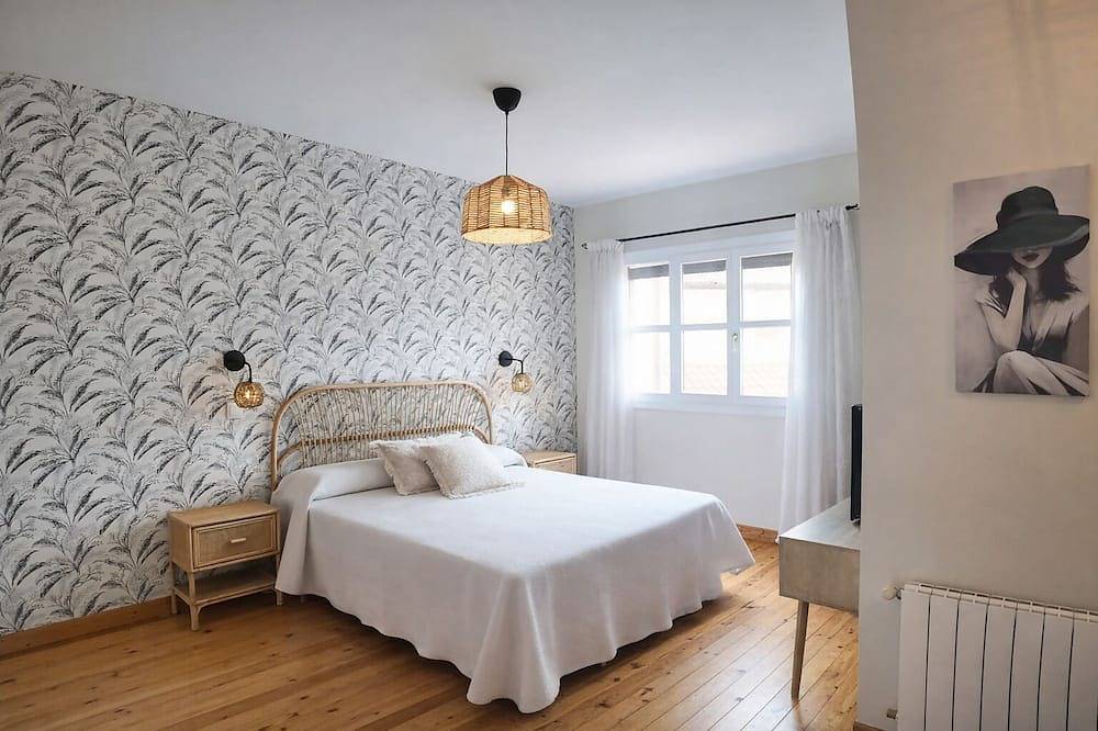 Between Sea and Peaks - Colombres, near Llanes in Colombres, Ribadedeva