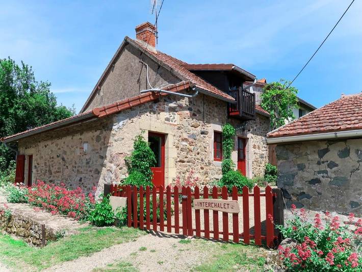 Location de vacances pour 4 personnes, avec Terrasse et Jardin à Chiddes