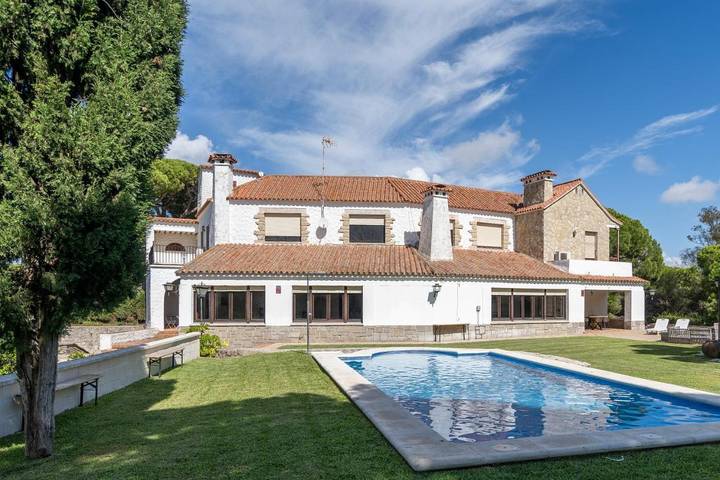Chalet para 12 personas, con piscina y jardín en El Puerto de Santa María