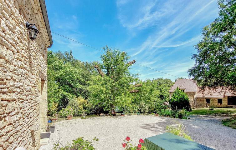 Location de vacances pour 4 personnes, avec jardin et terrasse dans Périgord Noir - 2