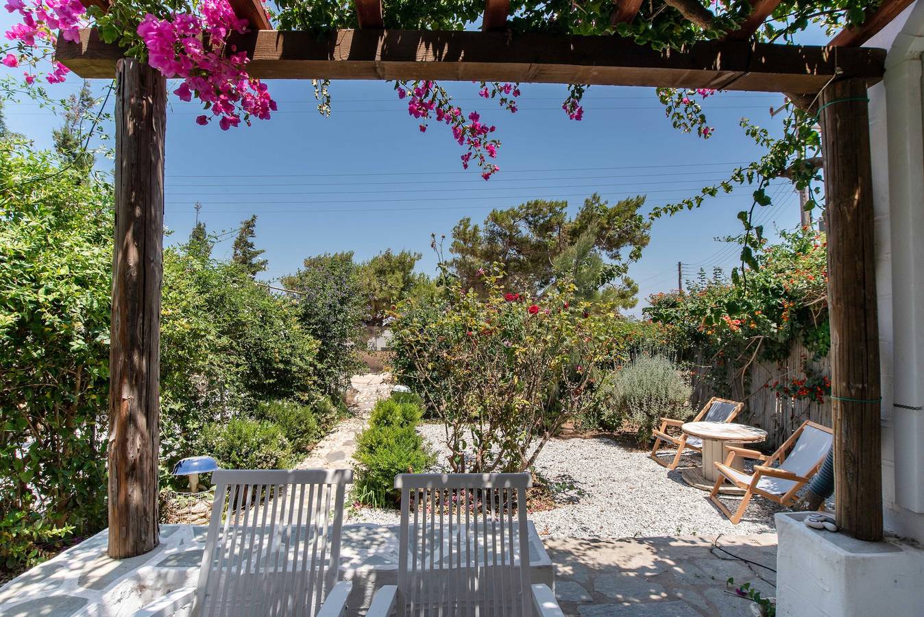 Casa de vacaciones 'Green Retreats 1 Paros' con vistas a la montaña, Wi-Fi y aire acondicionado in Paros