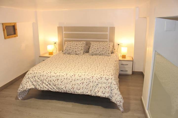 Ganze Wohnung, Helle Wohnung in der Nähe von Strand und Jachthafen mit Loft und sunroom in Valencia, Costa de Valencia
