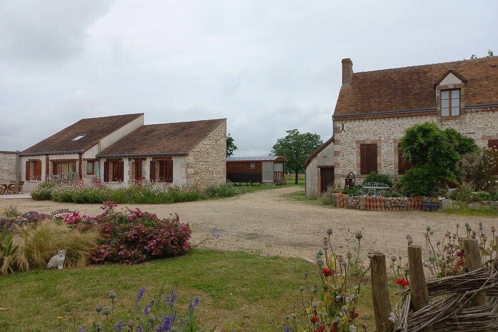 Chambre d’hôtes « Volière » avec Wi-Fi in Bonnée, Vallée de la Loire