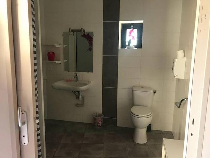 Hôtel pour 9 personnes, avec vue à Saint-Julien-Labrousse - 2