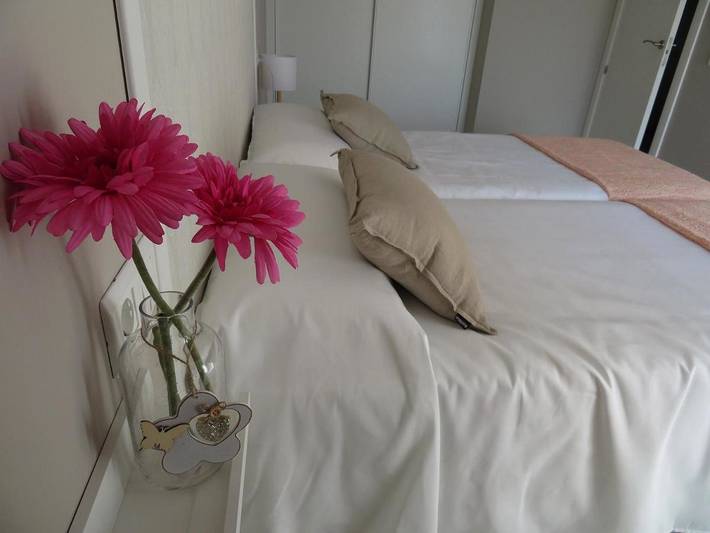 Apartamento para 5 personas, con Balcón y Terraza además de Piscina y Vistas en Alcañiz
