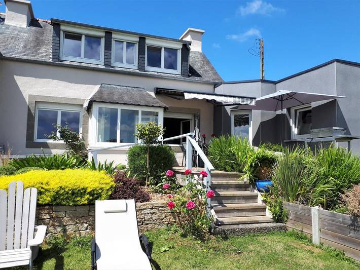 Location de vacances pour 10 personnes, avec jardin et vue, animaux acceptés à Hôpital-Camfrout - 2