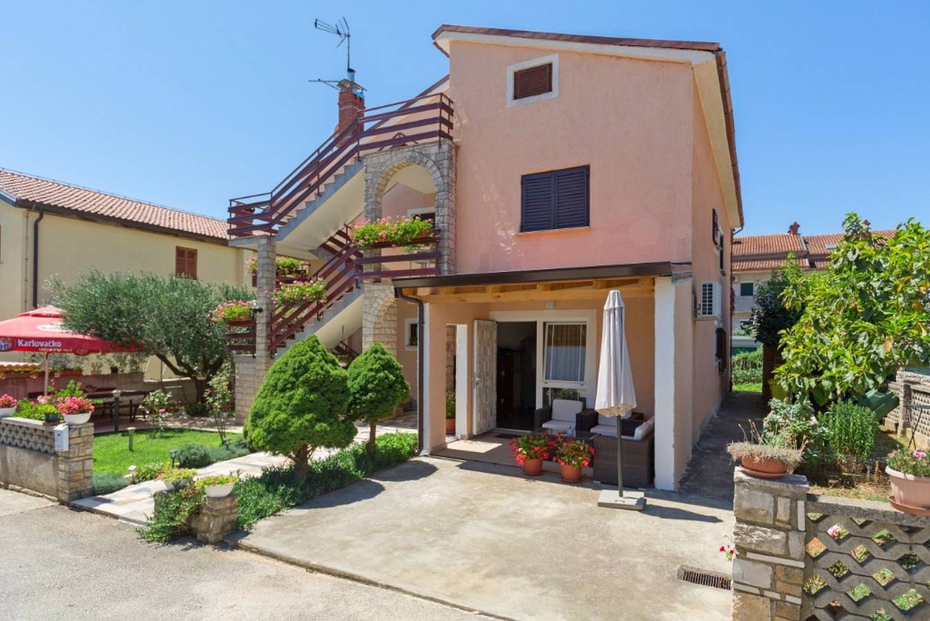 Ganzes Studio, Studio Ferienwohnung mit Terrasse in Novigrad, Umag und Umgebung