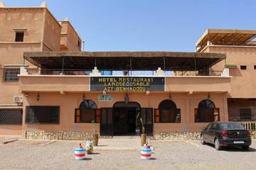Chambre d’hôte pour 2 personnes, avec piscine ainsi que terrasse et vue dans Aït-ben-Haddou