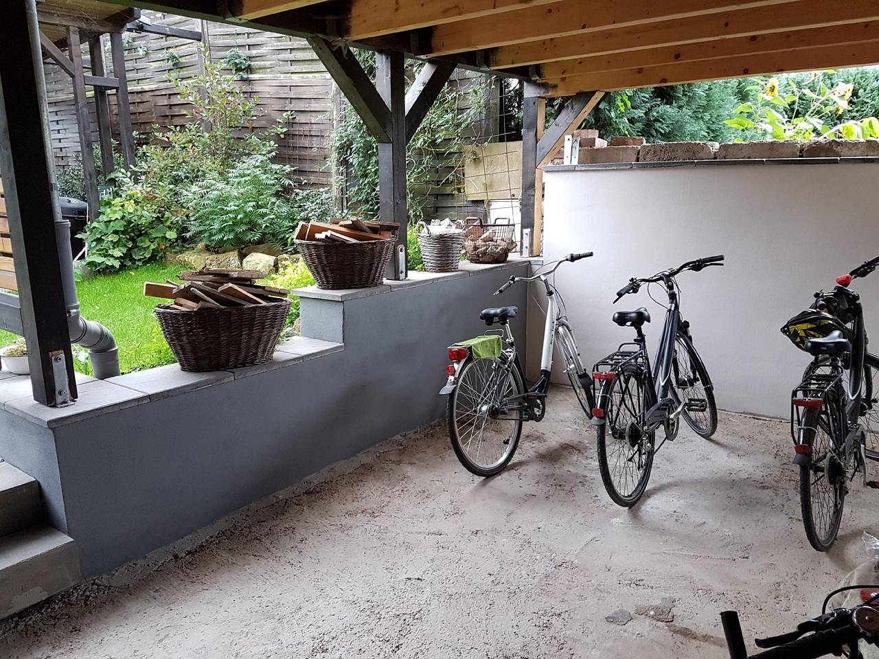 Ganze Ferienwohnung, Wohnung in Obermöllrich mit Grill, Terrasse und Garten in Fritzlar, Schwalm-Eder-Kreis
