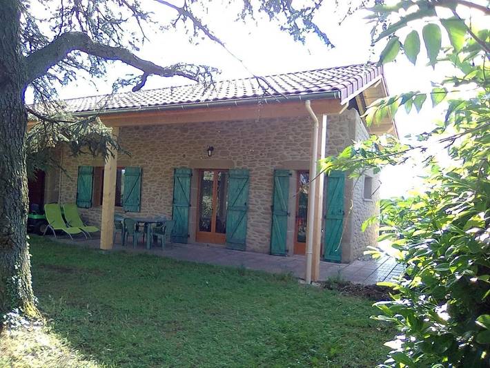 Location de vacances pour 2 personnes, avec vue et jardin à Saint-Martin-d'Août - 3
