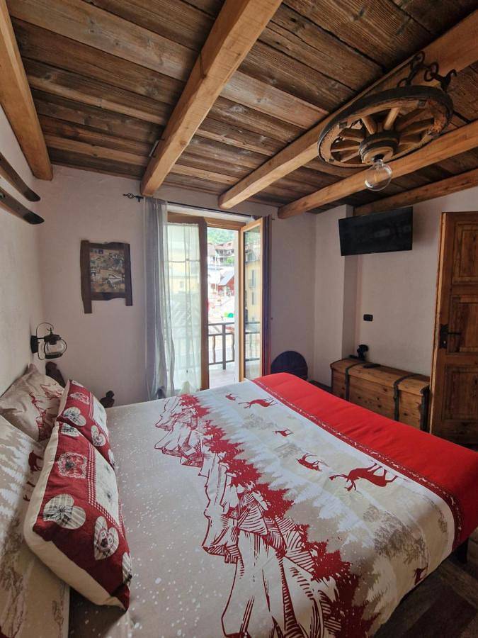 B&b per 3 persone, con terrazza e giardino, con animali domestici in Valtellina