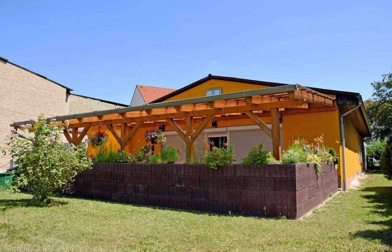 Ganze Ferienwohnung, Ferienwohnung/ Ferienzimmer Asche in Aschersleben, Region Salzlandkreis