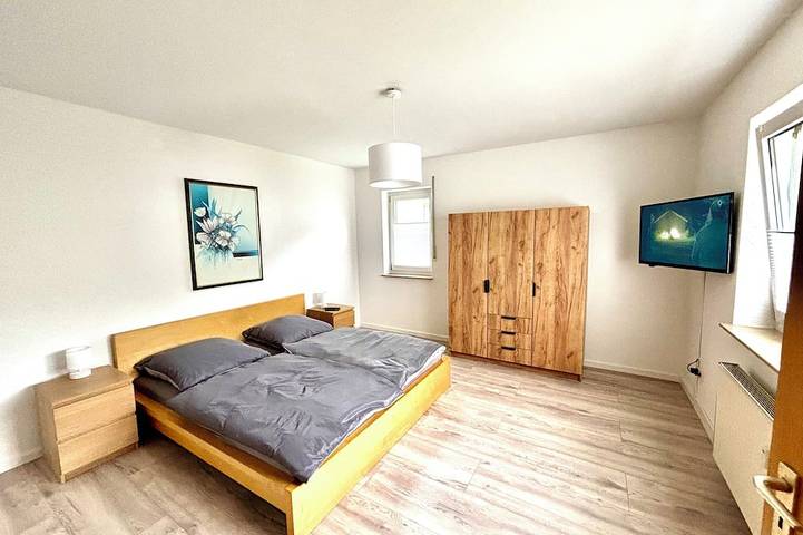 Ganze Wohnung, Fewo Bonni - Zentrumsnahe helle 100qm Wohnung mit Terasse in Celle, Aller-Leine-Tal