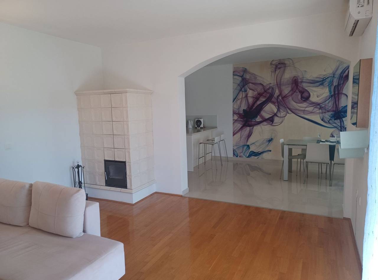 Ganze Wohnung, Apartment Eli - Three Bedroom Apartment With Terrace And Sea View in Zadar (Kommun), Otok Ist