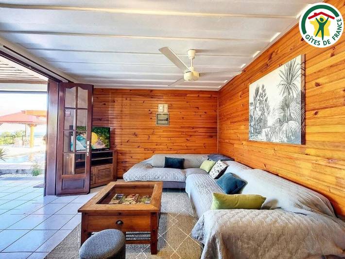Escapada en San Pedro: Casa para 4, piscina, vista al mar in Grands-Bois, Saint-Pierre (Réunion)