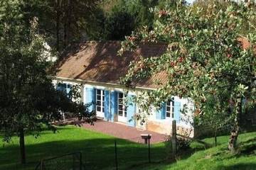Gîte pour 5 personnes, avec terrasse et jardin à Mons-Boubert