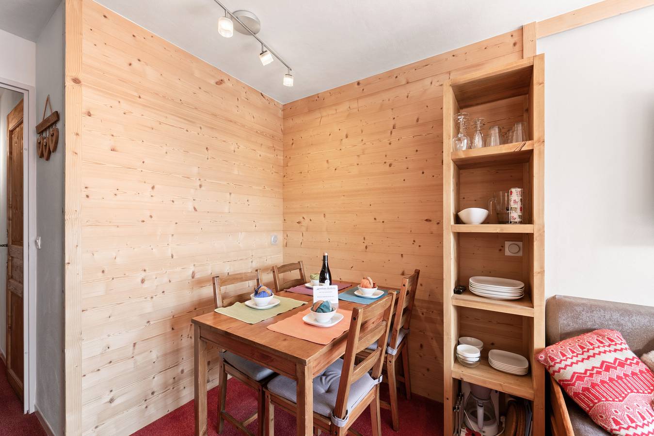 Apartamento entero, Apartamento de vacaciones para 4 personas con balcón in Morzine, Les Portes du Soleil