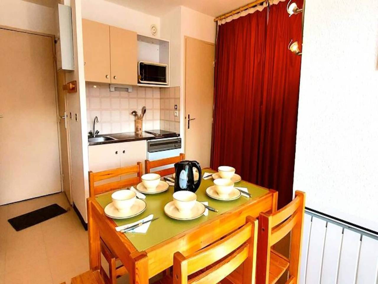 Apartamento entero, 2 Habitaciones para 6 Personas in Réallon, Parque Nacional de los Ecrins