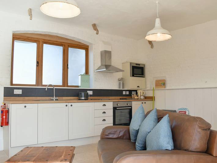 Cottage for 2 people, with garden, with pets in Stroud