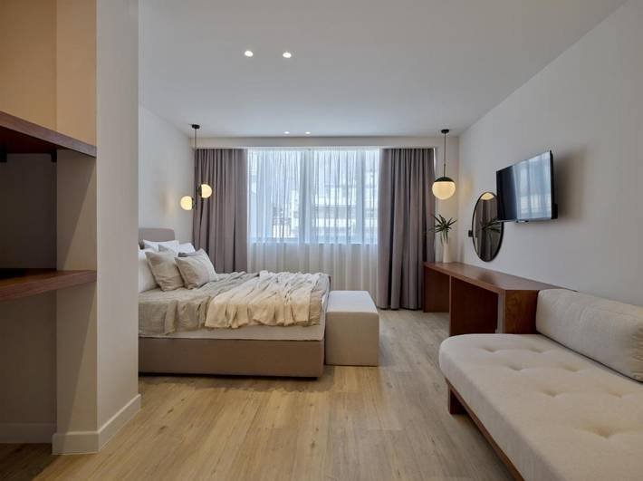 Hotel for 2 people, with view - 1