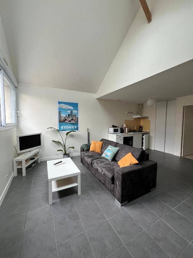 Gîte pour 4 personnes, avec terrasse à La Chapelle-des-Fougeretz