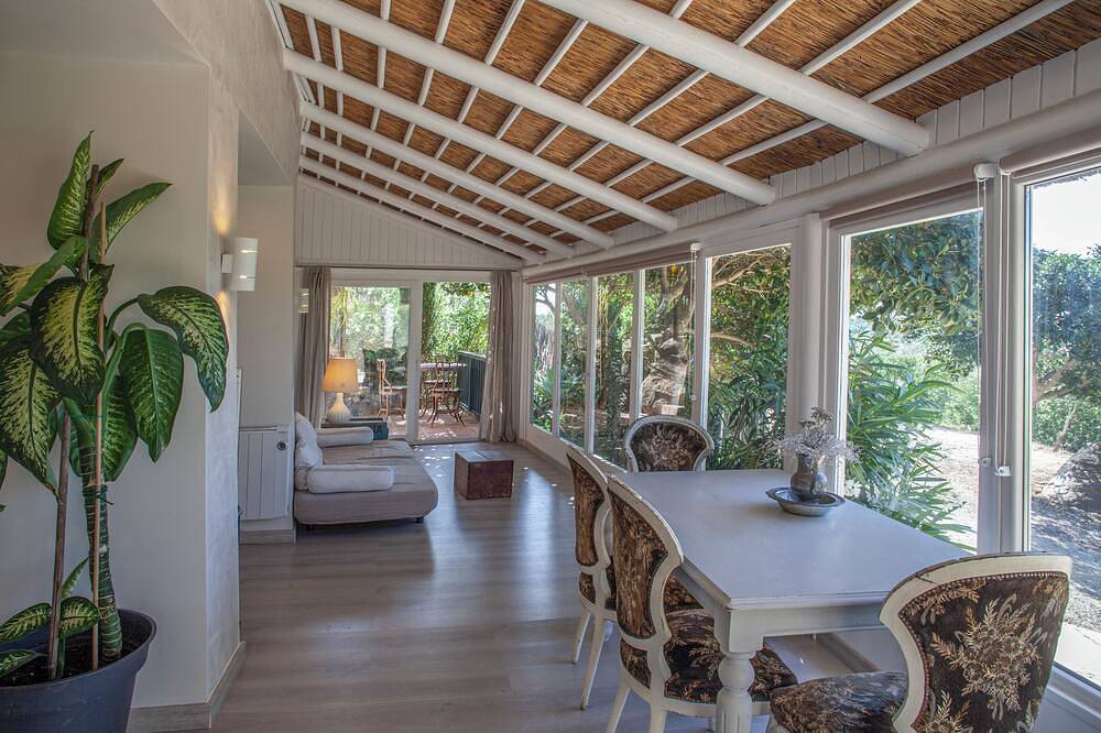 \"Encanto Natural y Privacidad en la Xingu House - Finca Love Garden\" in Playa de los Alemanes, Tarifa