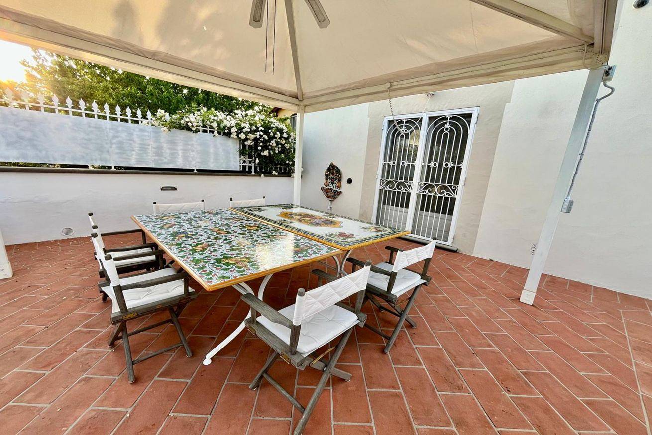 Villa Yvonne by Mmega in Signa, Provincia de Prato