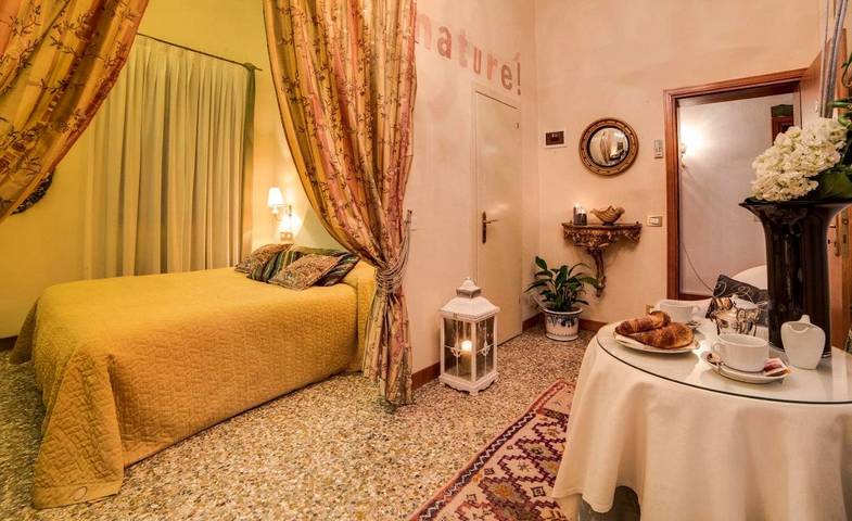 Chambre d’hôte pour 3 personnes, avec jardin dans Place Saint Marc - 4