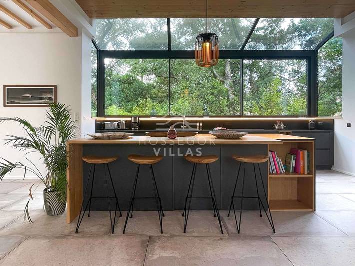 Ferienwohnung für 12 Personen, mit Balkon und Whirlpool sowie Pool und Garten in Hossegor - 4