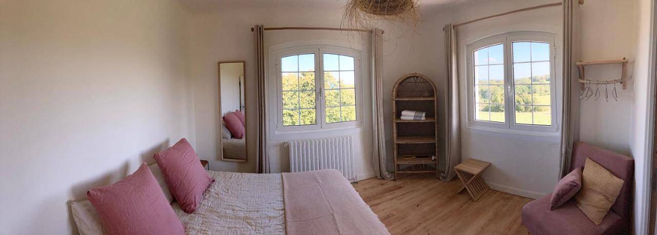 Single Bed in Mixed Dormitory Room in Urrugne, Région de Bayonne