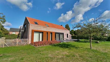 Gîte pour 2 personnes, avec jardin, adapté aux familles à Wanze