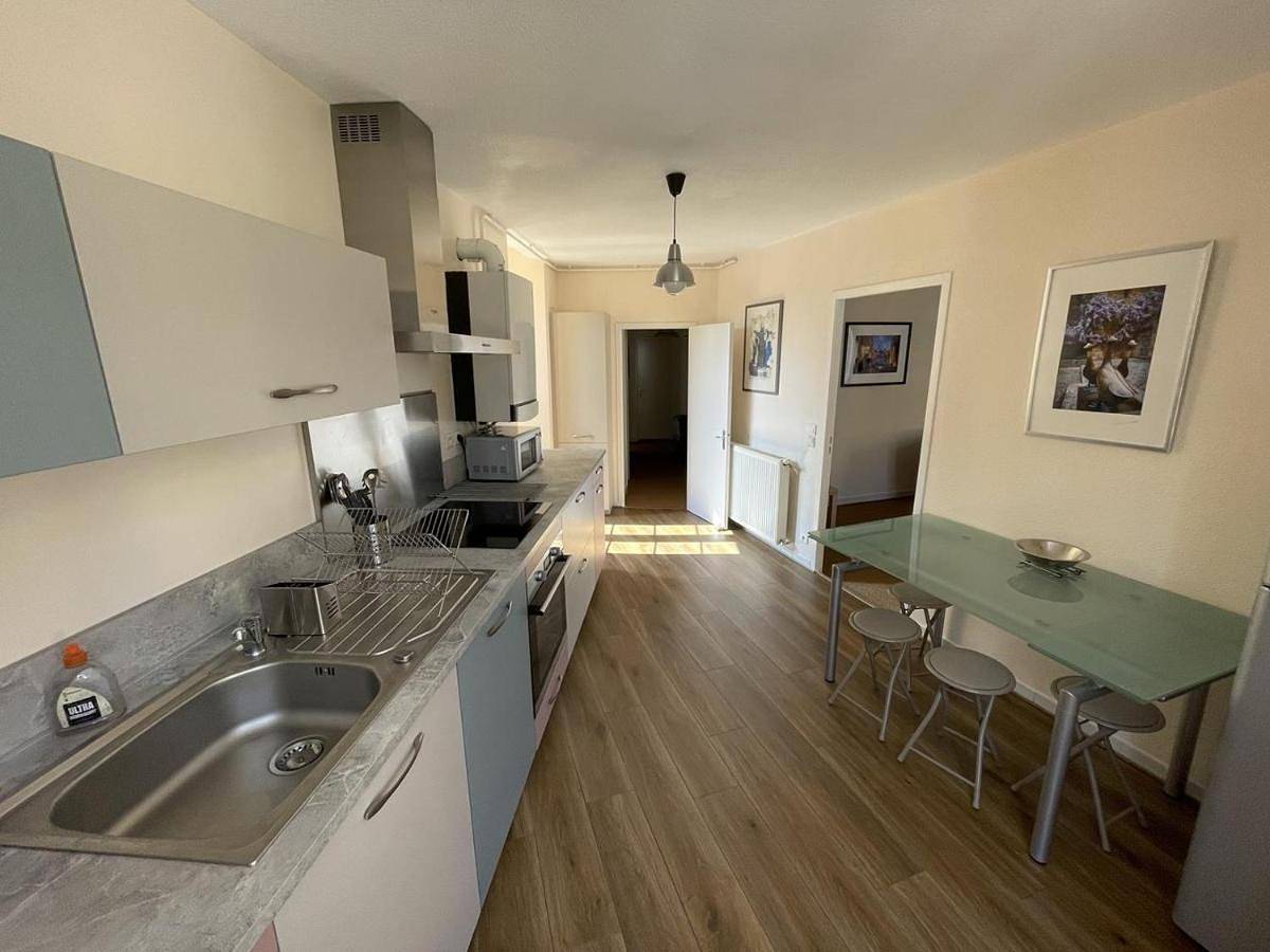 Appartement entier, « Le traversin » Centre Sarlat App. 2 chambres in Sarlat-la-Canéda, Périgord Noir