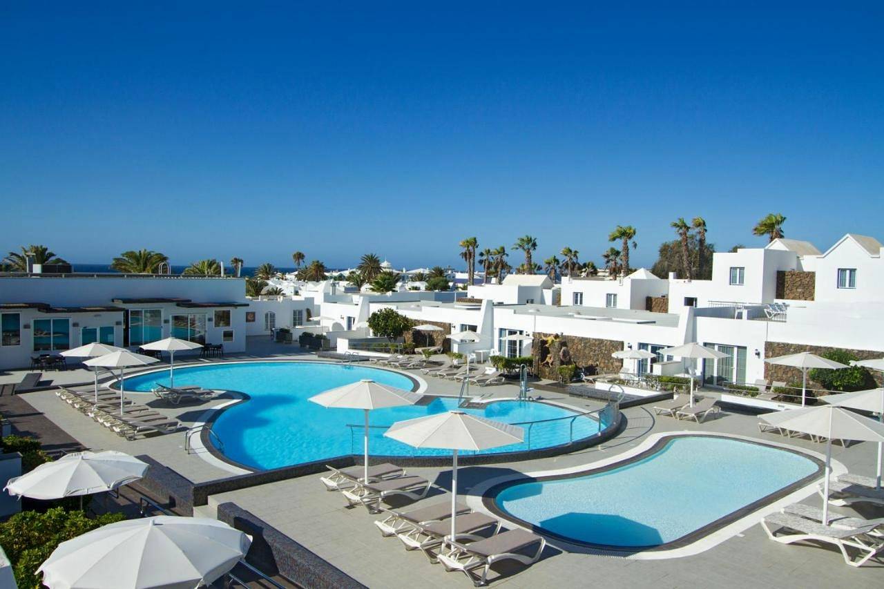 Aparthotel para 10 personas con piscina in Puerto del Carmen, Tías