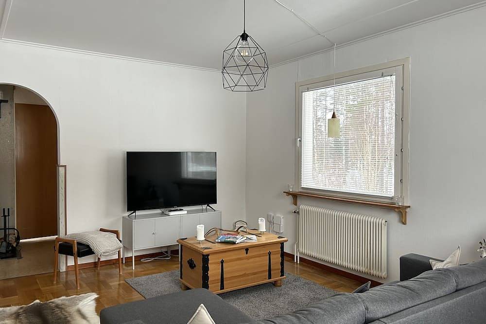 Sixty Six Degrees North - Lapland Home & Forest in Överkalix, Lappland (Schweden)