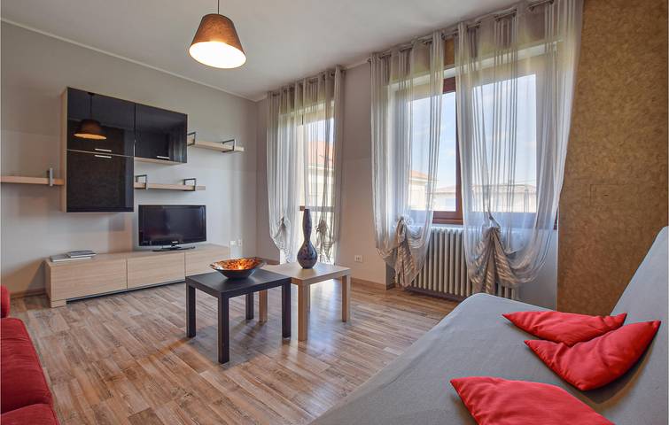 Rückzugsort am See: 1,5 km zum Lago d'Orta in Gozzano, Novara Provinz