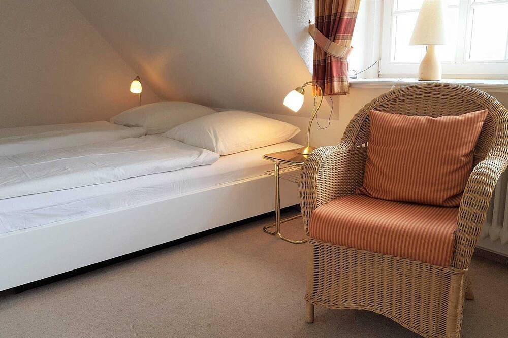 Hochstieg 32, Gonska, Haushälfte - Hochstieg 32, Gonska, Haushälfte in Nieblum in Nieblum, Föhr