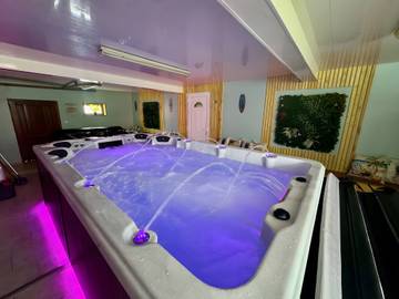 Location De Vacances pour 15 Personnes dans Maubert-Fontaine, Parc naturel régional des Ardennes, Photo 2