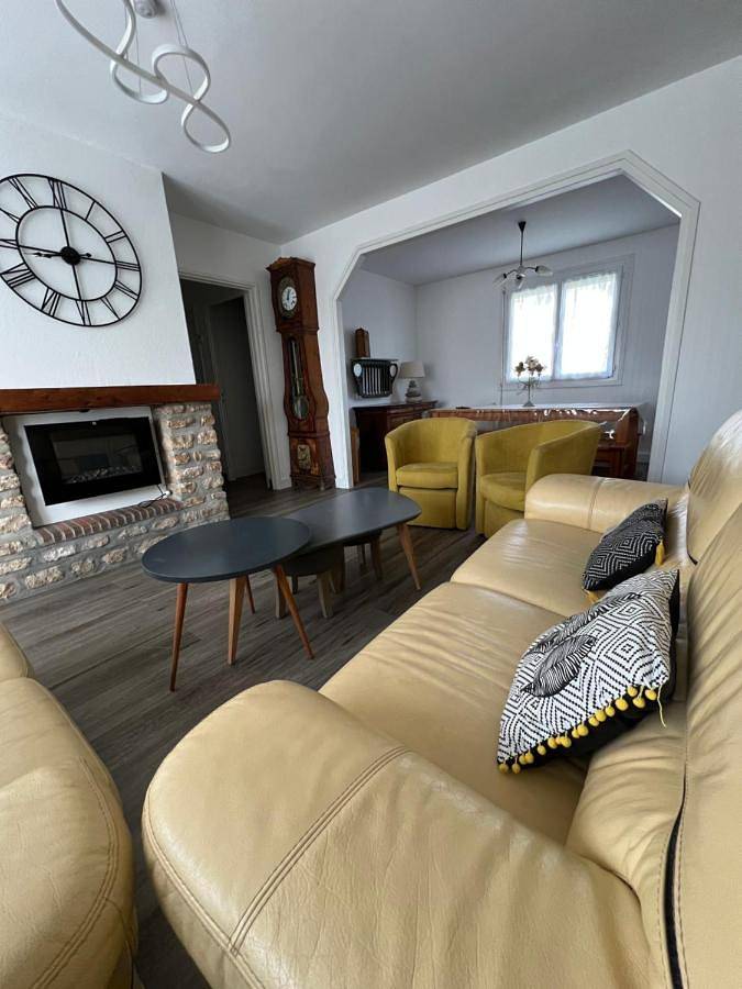 Location de vacances pour 10 personnes, avec jardin, animaux acceptés à Saint-Laurent-sur-Mer - 4