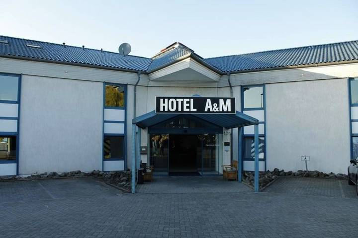 Hotel, mit Terrasse in Barsinghausen