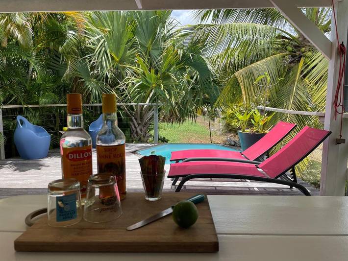 Location de vacances pour 4 personnes, avec piscine et terrasse à Rivière-Salée - 4