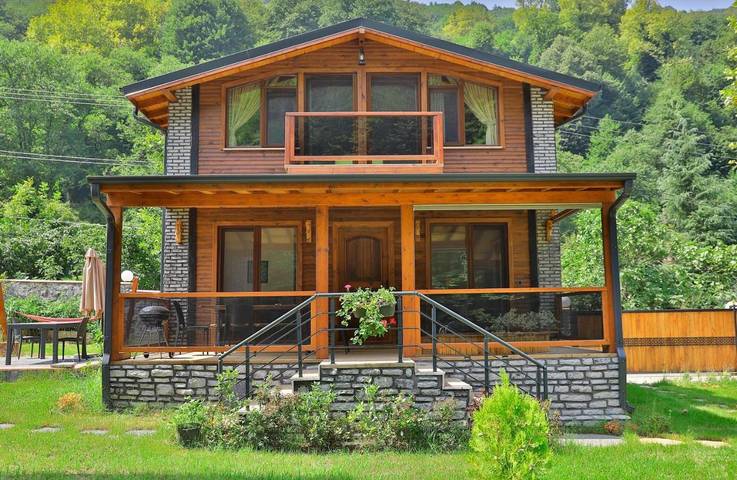 Villa für 5 Personen, mit Balkon und Garten sowie Whirlpool in Sapanca