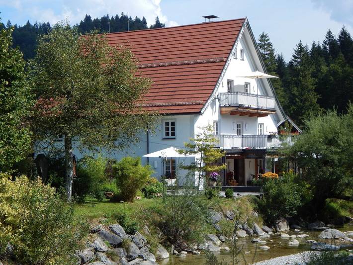 Ferienwohnung für 2 Personen, mit Terrasse und Garten