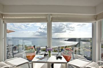 Holiday Apartment for 6 People in Praa Sands, Cornwall, Photo 3