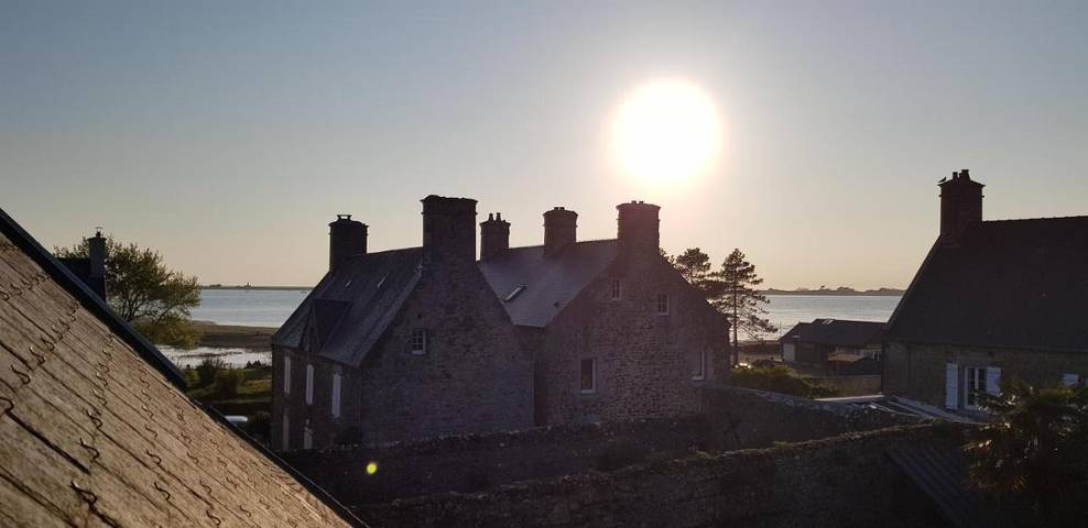 Location de vacances pour 4 personnes, avec jardin et vue à Regnéville-sur-Mer - 2