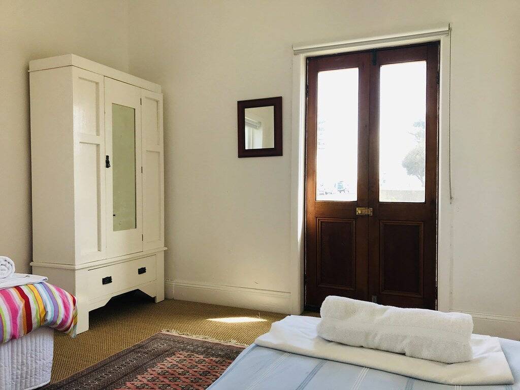 Cornerstone Cottage - 28B Smillie Street in Robe, South Australia