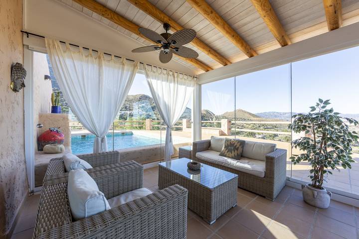 Chalet para 5 personas, con Balcón y Terraza además de Jardín y Piscina en Levante Almeriense - 2