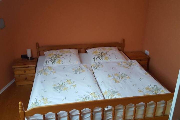 Ferienhaus für 6 Personen, mit Garten in Neustadt an der Weinstraße - 2