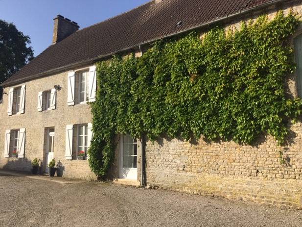 Gîte pour 2 personnes, avec piscine ainsi que jardin et terrasse dans Parc naturel régional des Marais du Cotentin et du Bessin - 3